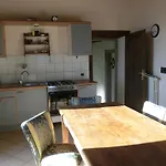 Charmantes Pfarrhaus Mit Seeblick Und Garten Apartmán Ghiffa