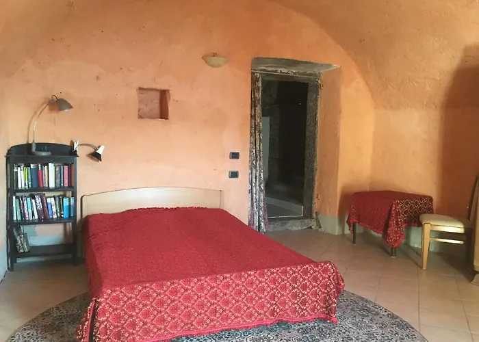 Charmantes Pfarrhaus Mit Seeblick Und Garten * Ghiffa