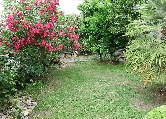 公寓 Charmantes Pfarrhaus Mit Seeblick Und Garten *